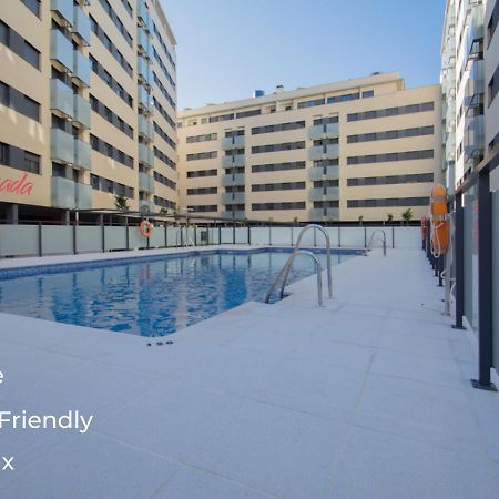 Enjoygranada Arabial 5A - Pool & Free Parking Apartament Zewnętrze zdjęcie
