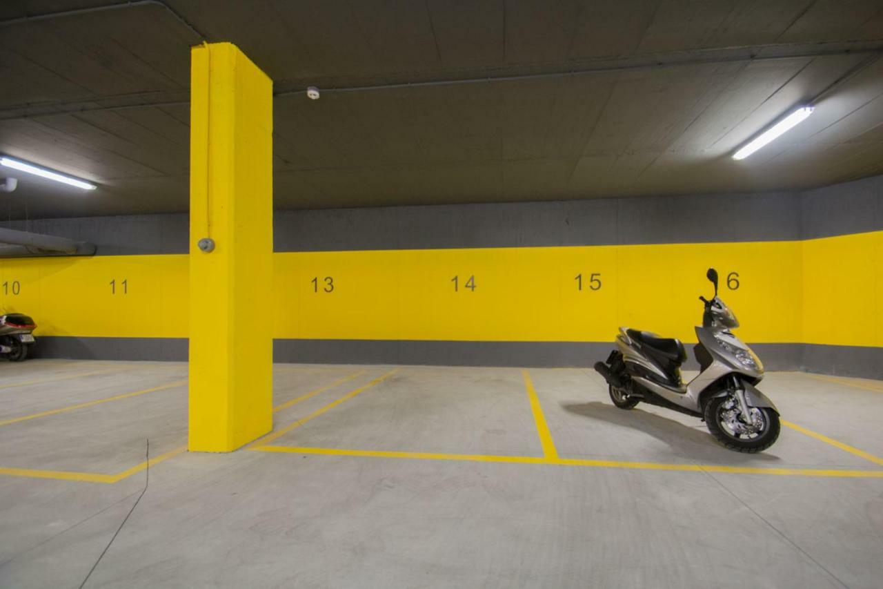 Enjoygranada Arabial 5A - Pool & Free Parking Apartament Zewnętrze zdjęcie