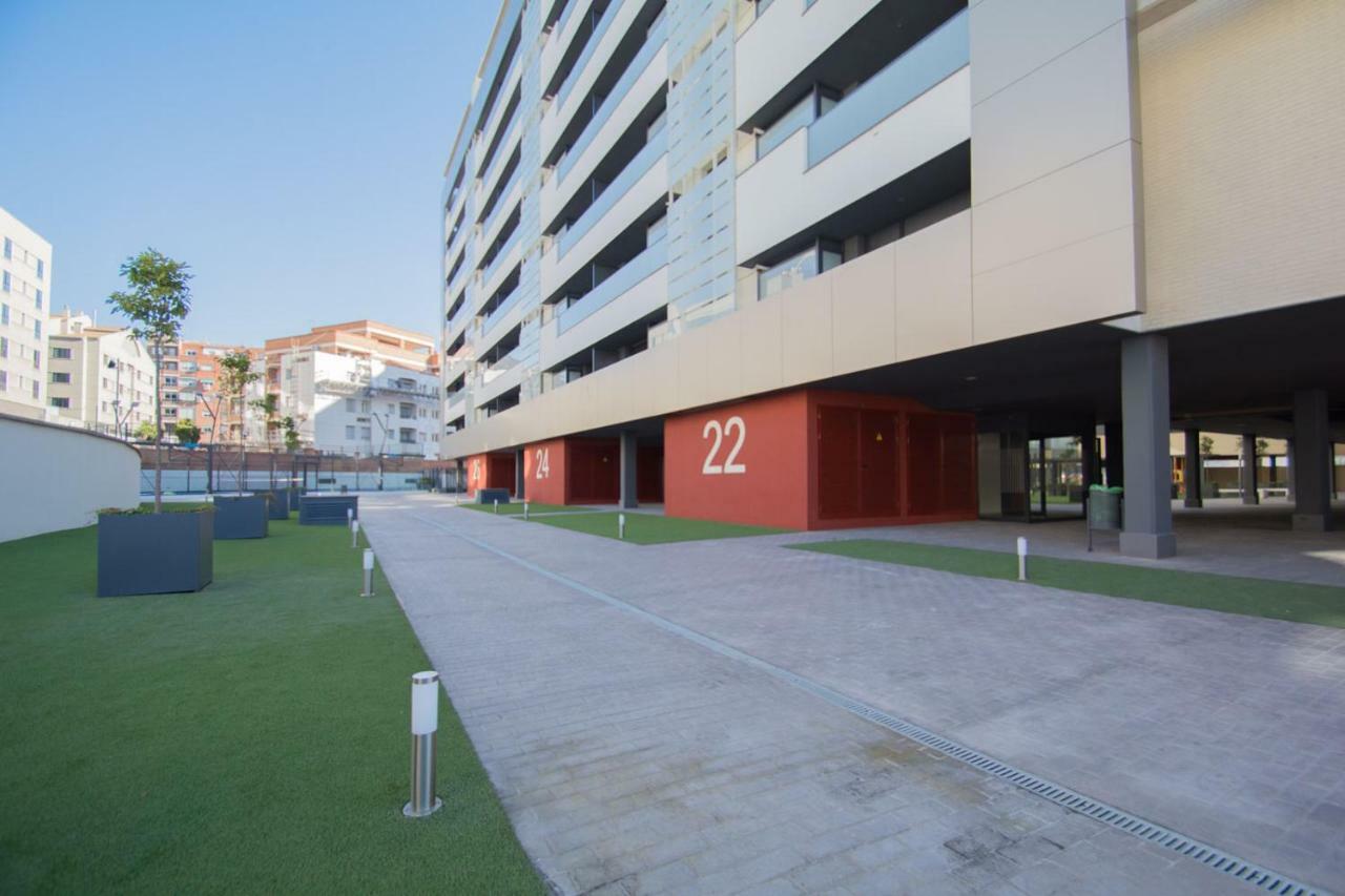 Enjoygranada Arabial 5A - Pool & Free Parking Apartament Zewnętrze zdjęcie